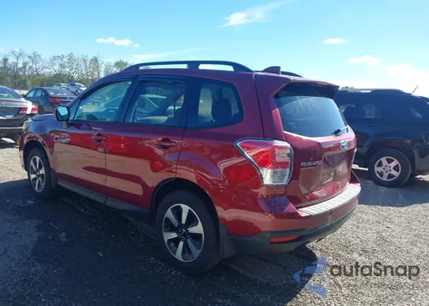 2018 Subaru Forester 2.5I Premium из США, поврежденный, VIN JF2SJAEC9JH608084